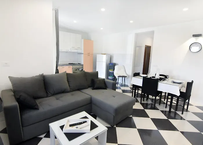 Diva 2 Apartman Umag